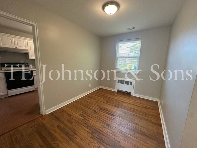 Foto del edificio - Spacious 2 Bedroom Condo