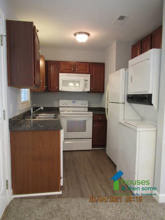 Building Photo - 212 Emerald Park Ct.
