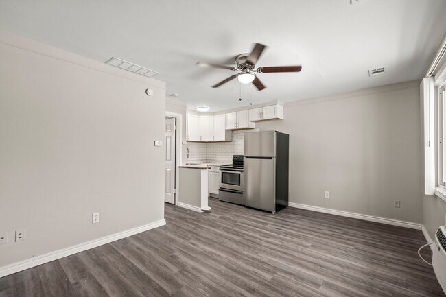 Foto del interior - Troy Village Apartments