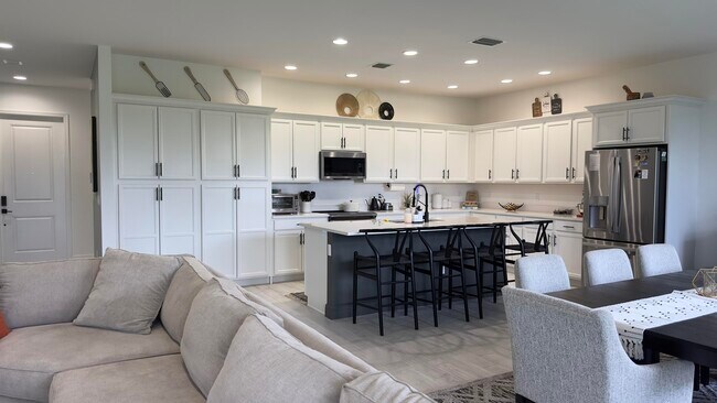 Building Photo - 16408 Sea Turtle Pl