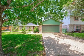 Building Photo - 25418 Sugar Valley Ln