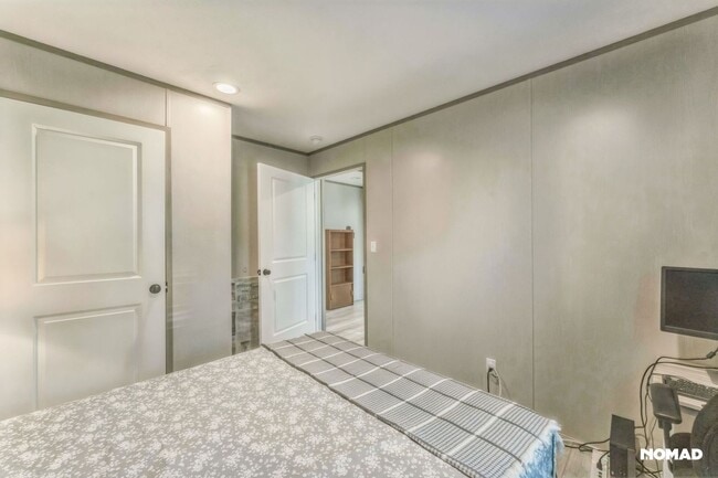 Building Photo - Charming 3BR House in Conway
