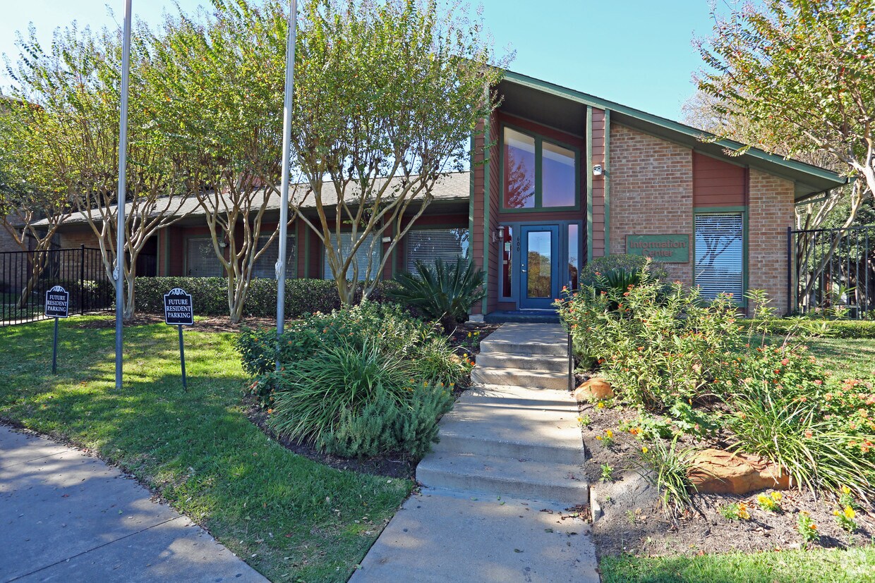 Remington House Apartments Austin, TX