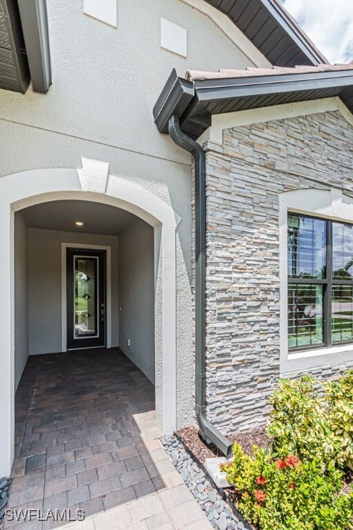 Building Photo - 19100 Marquesa Dr