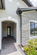 Building Photo - 19100 Marquesa Dr