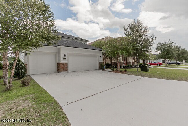 Foto del edificio - 1492 Autumn Pines Drive