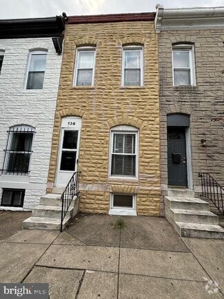 Building Photo - 136 N Decker Ave