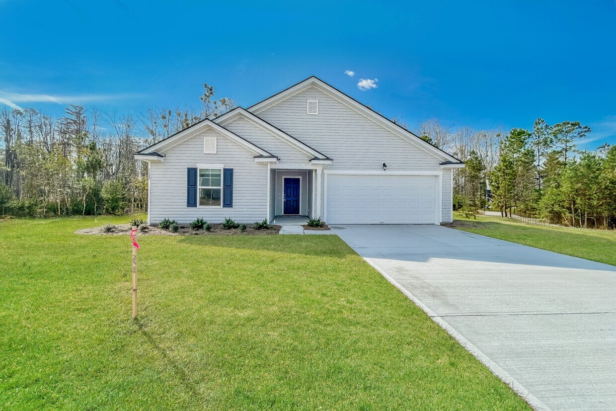 Primary Photo - 1103 Autumns Wood Cir E
