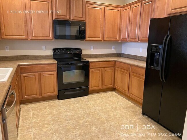 Building Photo - Town home close to Air Force Academy