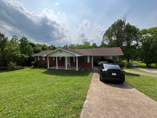 Building Photo - 703 Moccasin Bend Rd