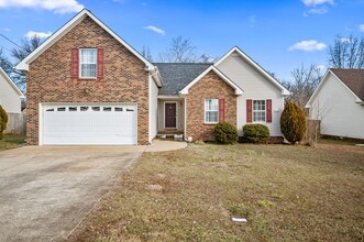 Building Photo - 3501 Sandpiper Dr