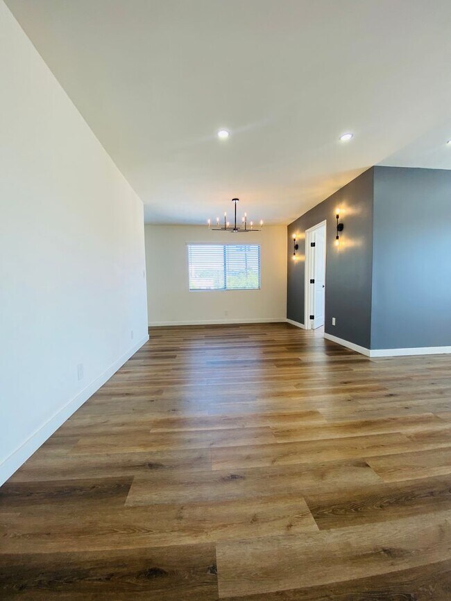 Interior Photo - 212 S Arnaz Dr