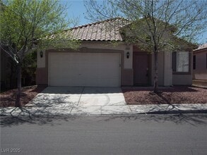 Building Photo - 9563 W Cherokee Ave