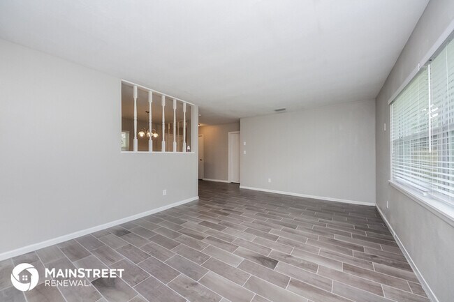 Building Photo - 4120 Brandeis Ave