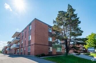 Building Photo - Garden Court Apartments