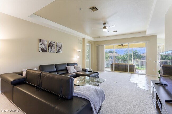 Building Photo - 12855 Carrington Cir