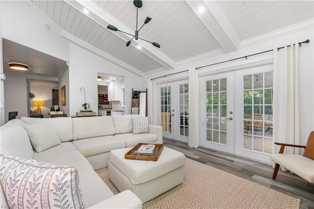 Foto principal - 1320 Lake Shore Dr