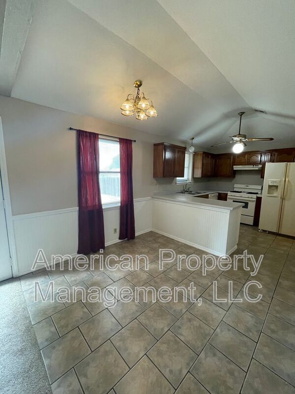 Foto del edificio - 9804 N 107th E Ave