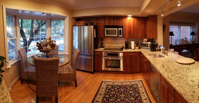 Foto del edificio - 5427 Grove Ridge Way
