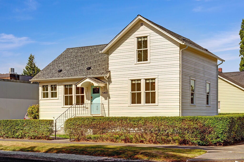 Primary Photo - 5403 Maynard Ave S