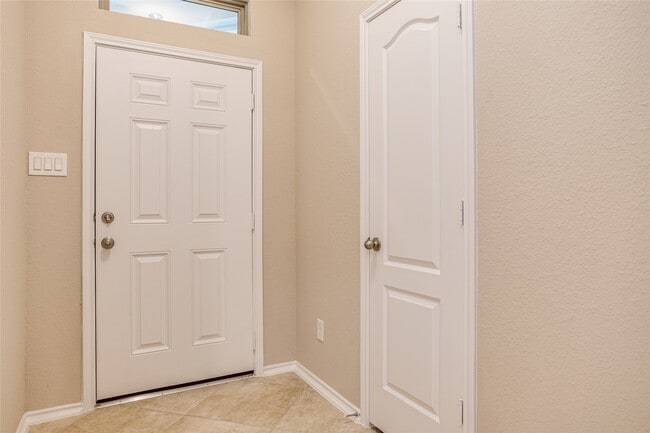 Foto del edificio - 20222 Rainflower Bay Ln