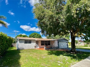 Building Photo - 4801 Washington St