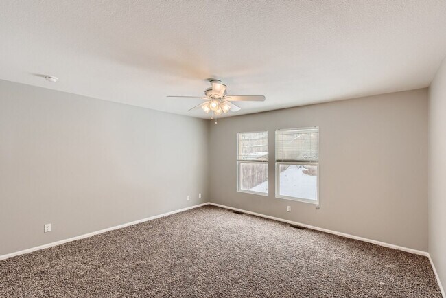 Building Photo - 5821 Raleigh Circle