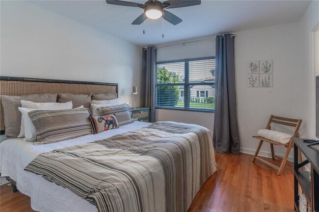 Foto del edificio - 733 Delaney Park Dr