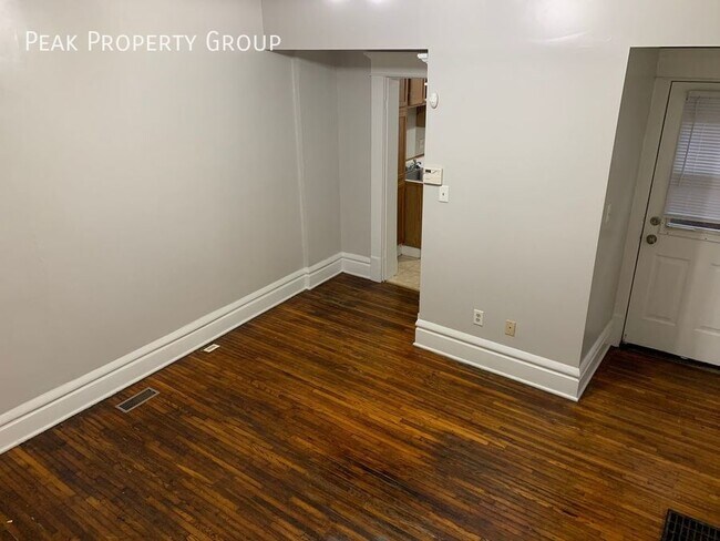 Building Photo - Available Fall 2025! Located in Weinland P...