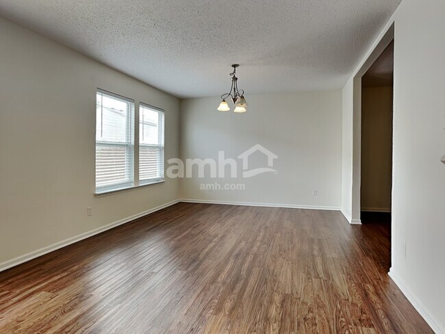 Building Photo - 9951 Sapphire Berry Ln