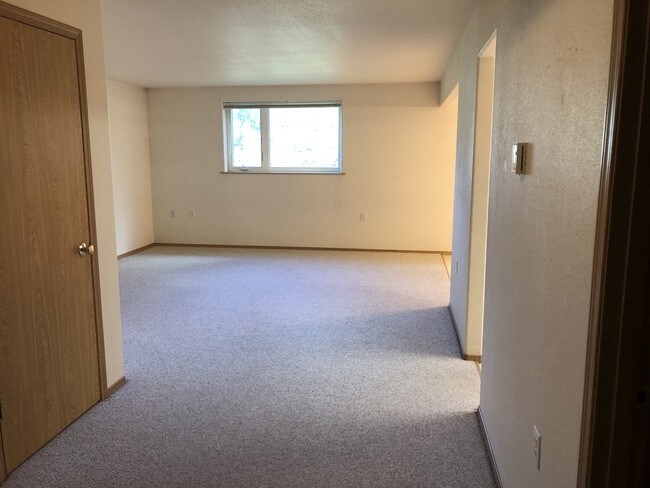 Sala de estar - 3435 Laurance Rd