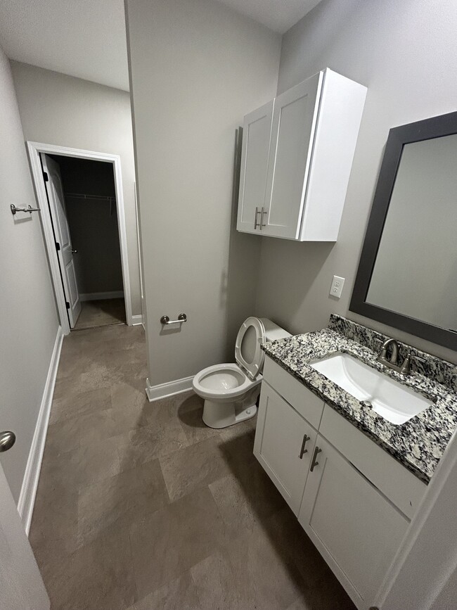 Foto del edificio - 106 Hub Greer Rd