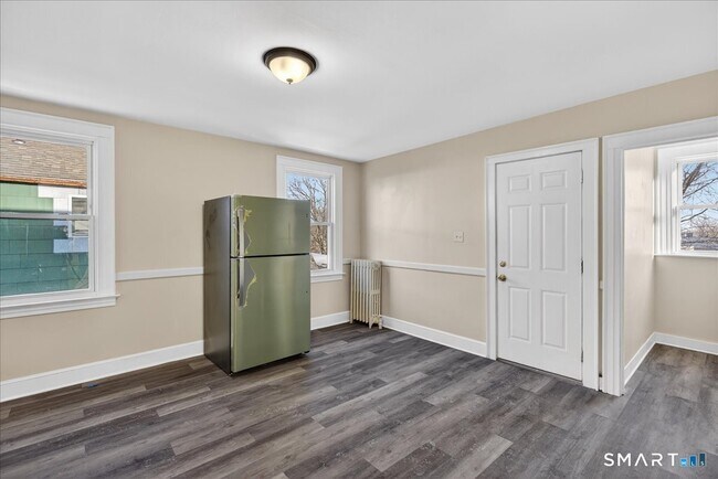 Foto del edificio - 38 Bristol St