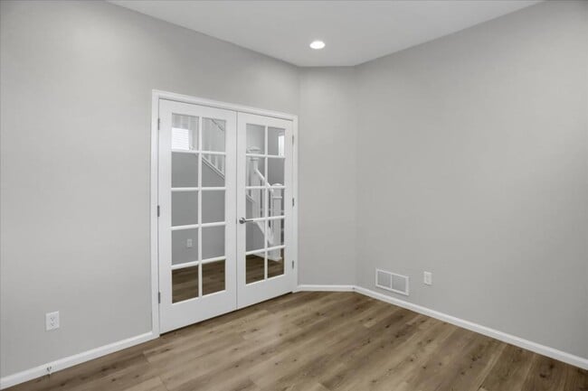 Photo - 18932 High Point Blvd House