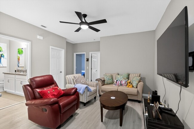 Foto del edificio - 17523 Promenade Dr