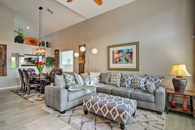 Foto del edificio - 8790 W Hayward Ave