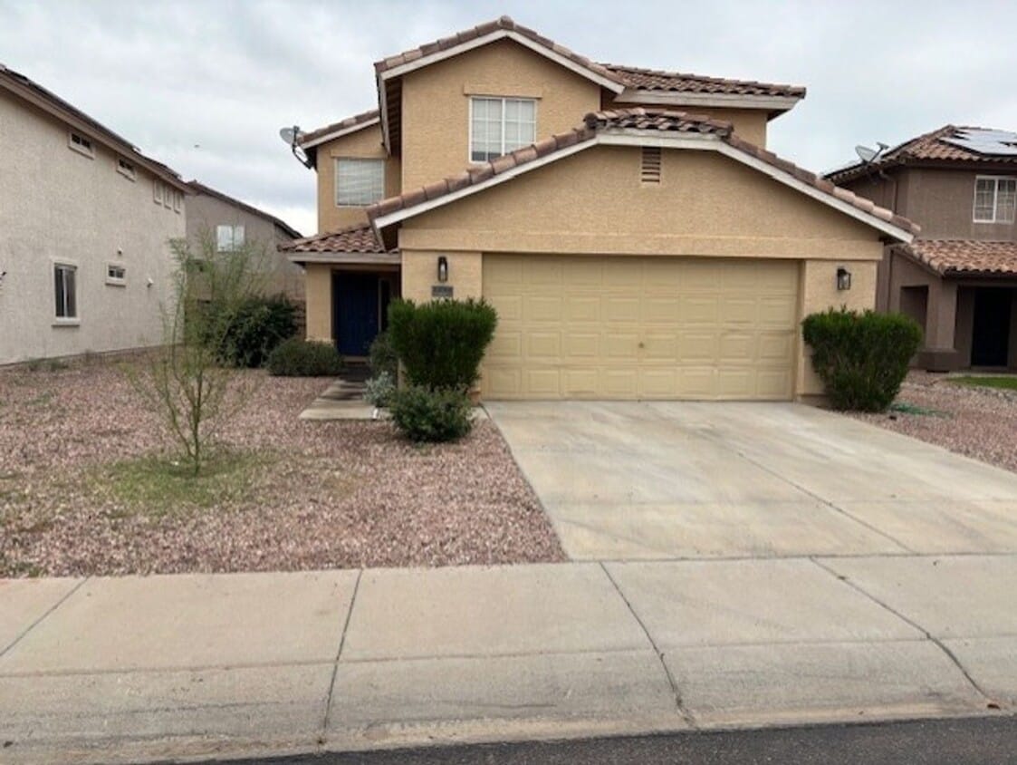 Primary Photo - 22066 W Solano Dr