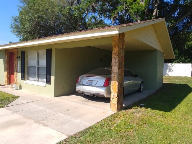 Foto del edificio - 4460 County Road 472