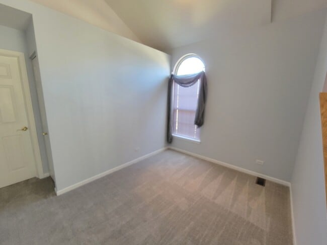 Building Photo - 609 Prestwick Ln
