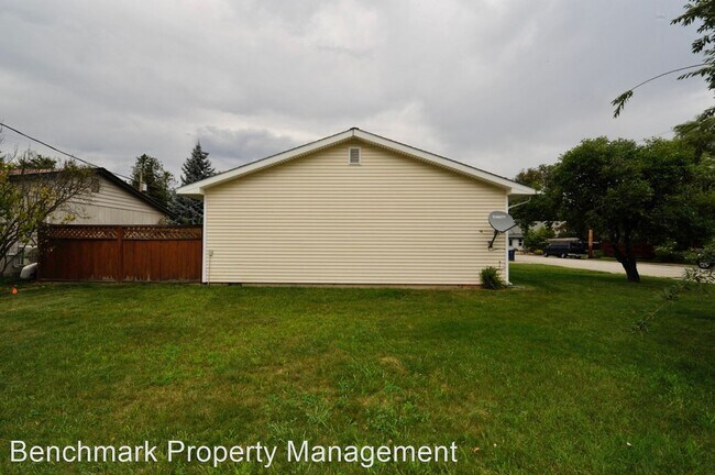 Foto del edificio - 4 br, 1 bath House - 224 S. 2nd Ave