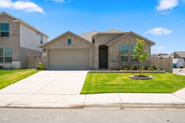 2000 Northern Ln