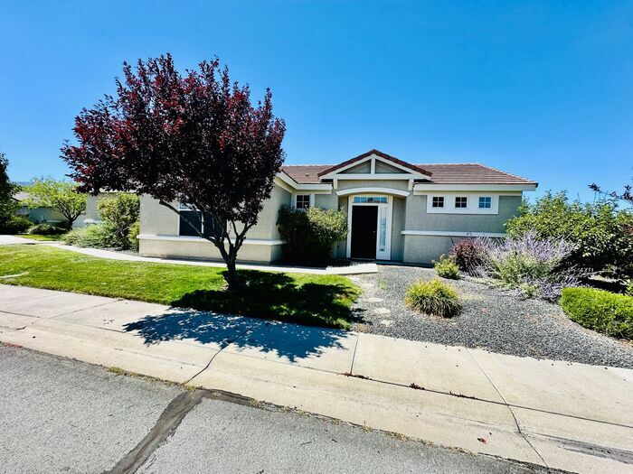 Foto principal - 10427 Chadwell Dr