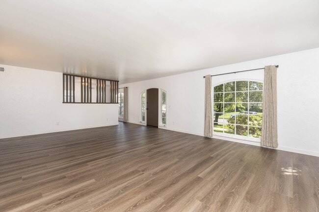 Building Photo - 4213 Wilkinson Ave