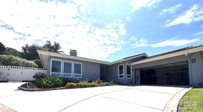 Building Photo - 32254 Sea Raven Dr