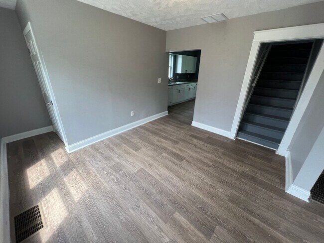 Foto del edificio - 2538 4th Ave