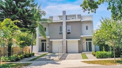 Building Photo - 3333 SW 29th Terrace