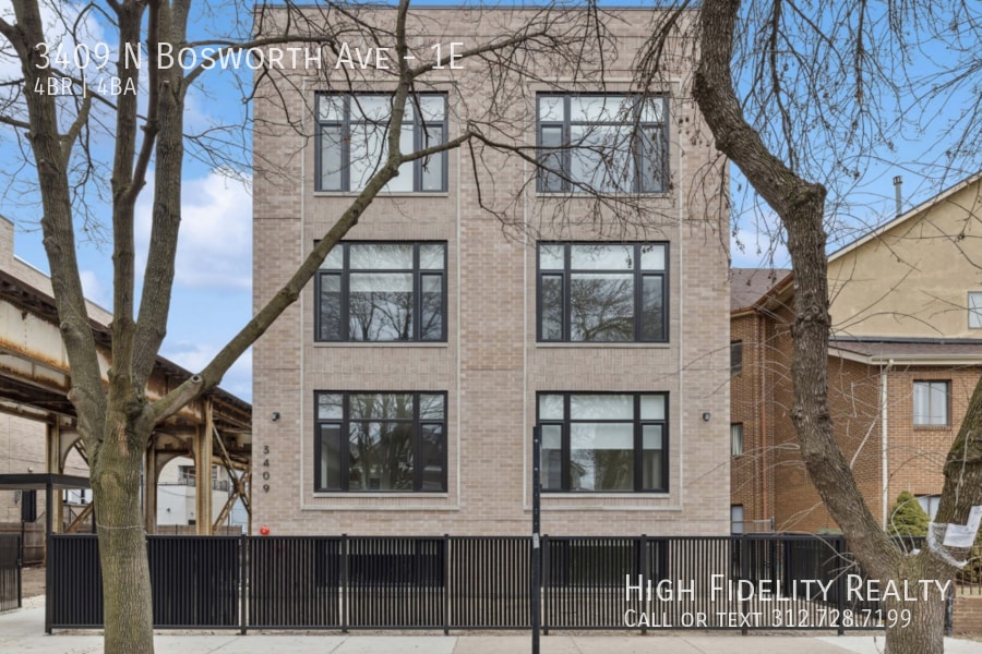 Primary Photo - 3409 N Bosworth Ave
