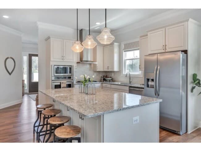 Foto del edificio - 3 Bed 2 Bathroom for Rent