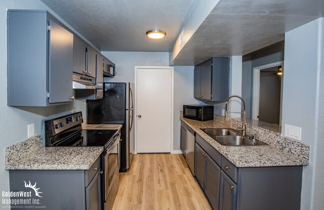 Foto del edificio - Charming 2Bdm 2Ba Condo in Gated Community!