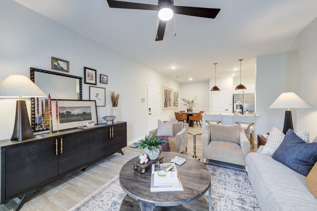 Building Photo - The Carolinian Apartments